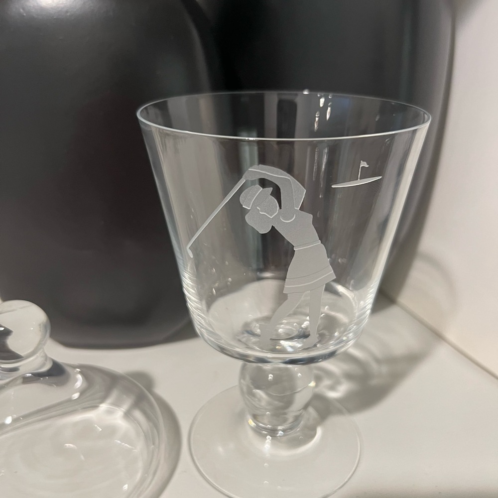 Vintage Woman Playing Golf Etched Art Glass Lidded Apothecary Candy Dish Rare - Picture 7 of 8